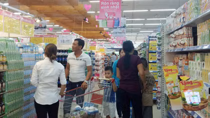 Cuộc cạnh tranh khốc liệt giữa các cửa hàng tiện lợi