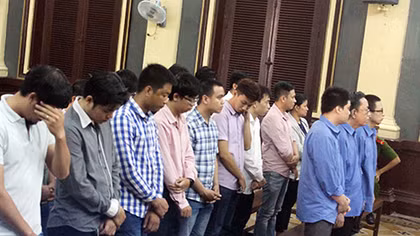 Trí thức trẻ sa chân và cái giá phải trả