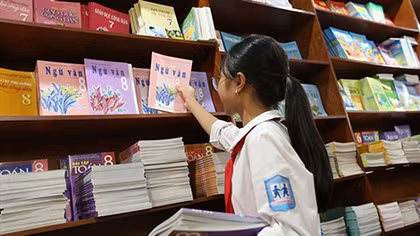 Bộ Giáo dục và Đào tạo yêu cầu khắc phục tình trạng thiếu SGK