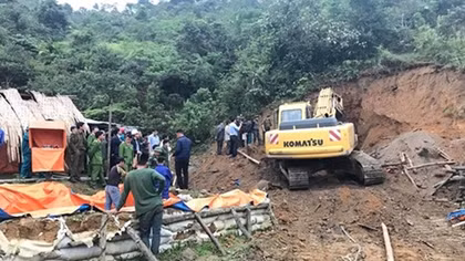 Công an vào cuộc điều tra vụ sập hầm mỏ thiếc làm 3 người tử vong