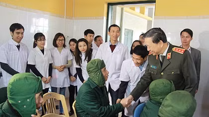 Bộ trưởng Tô Lâm thăm, chúc Tết tại Hà Nam