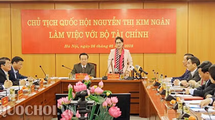 Chủ tịch Quốc hội làm việc với Bộ Tài chính