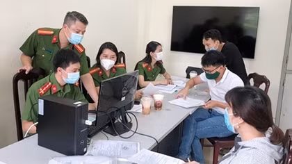 Luật cư trú 2020 đi vào hiện thực: Người dân được lợi nhiều nhất