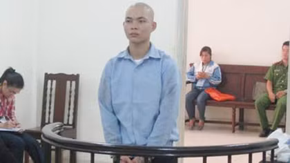 15 năm tù cho kẻ lừa đi nhờ xe bé gái để phạm tội
