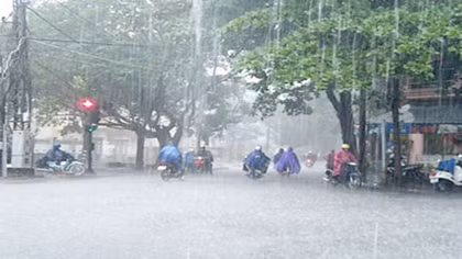 Bắc Bộ có mưa giông vào đêm và sáng 