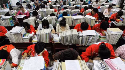 Dùng cảnh sát đặc nhiệm để chống gian lận thi cử