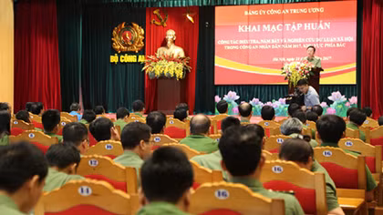 Tổ chức tập huấn nghiệp vụ công tác điều tra và nghiên cứu dư luận xã hội