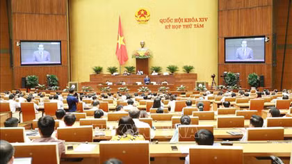 Tuần này, Quốc hội thông qua Luật Xuất cảnh, nhập cảnh của công dân Việt Nam
