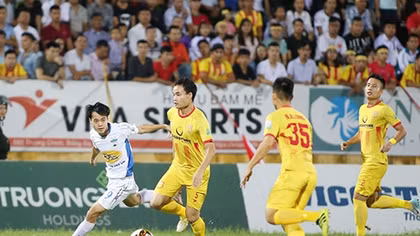 V.League 2020 chưa khởi tranh, bầu Đức đã giương “cờ trắng”
