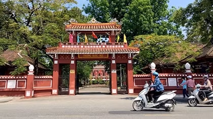 Xây dựng tour du lịch "Đi qua thời niên thiếu của Bác Hồ ở Huế"