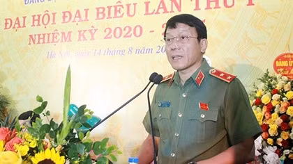 Đấu tranh làm thất bại mọi âm mưu và hành vi xâm hại an ninh chính trị nội bộ