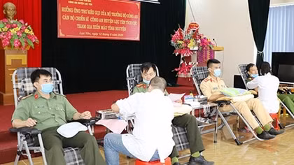 Công an Yên Bái hiến trên 130 đơn vị máu 