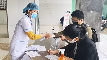 Tăng cường kiểm soát, phòng, chống dịch COVID-19 trong môi trường bệnh viện