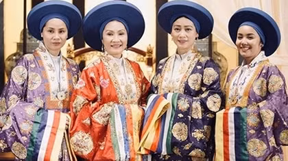Nghe - nhìn "mùa COVID": Rạp chiếu đóng cửa, giải trí trực tuyến lên ngôi
