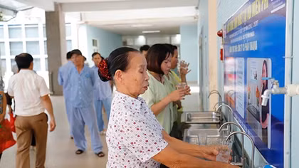 “Giảm nhiệt” cho bệnh nhân và người nhà