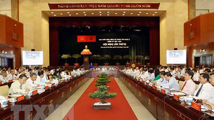 Đề nghị kỷ luật Chánh Văn phòng Thành ủy TP Hồ Chí Minh