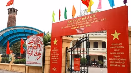 Hà Nội rực rỡ cờ hoa đón Ngày hội lớn