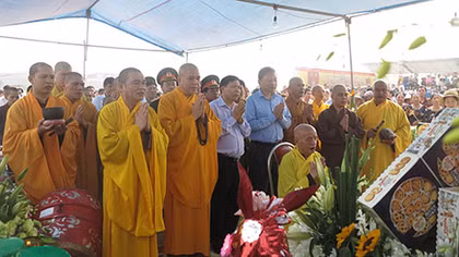 Bộ trưởng Tô Lâm dự Lễ đúc tượng Thái úy Lý Thường Kiệt