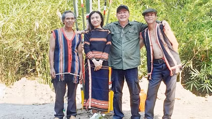 Nghệ nhân dân gian Tây Nguyên