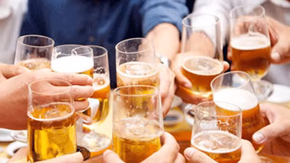 Hải Phòng hạ thi đua cán bộ, công nhân viên chức uống rượu bia trong giờ làm việc