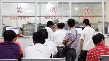 Đăng ký sang tên đổi chủ xe máy ở Hà Nội tăng vọt
