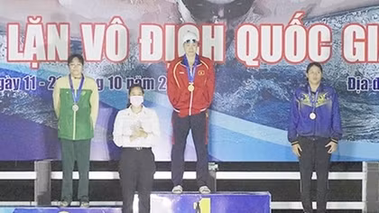"Cô gái vàng" làng bơi và kỳ vọng SEA Games 31