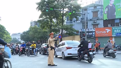 Những nỗ lực của Cảnh sát giao thông Hà Nội đảm bảo an toàn giao thông