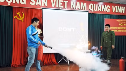 Hà Nội xử lý nghiêm các cơ sở trọng điểm có nguy cơ gây cháy, nổ trên địa bàn