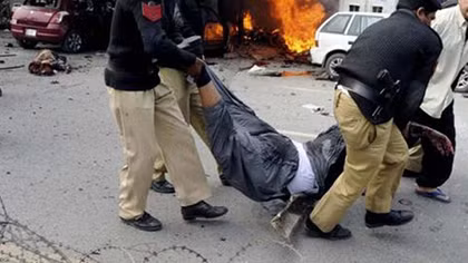 Pakistan: Tranh chấp nước sạch hàng chục người chết
