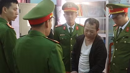 Bắt tạm giam chủ nhà nghỉ chứa mại dâm