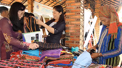 Ngành du lịch sẽ "phất" nếu trả lời được hàng loạt câu hỏi vì sao?