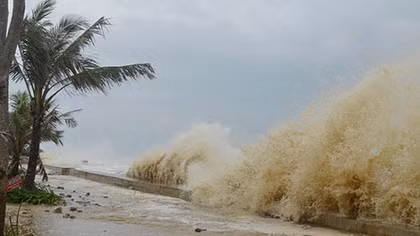 Trong 24 giờ tới, áp thấp nhiệt đới khả năng mạnh lên thành bão