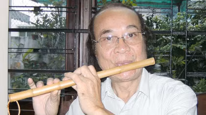 Người thổi sáo xuyên thế kỷ