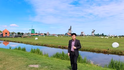 Nhà văn Nguyễn Xuân Hải với “Người đẹp ở bản Hoa”