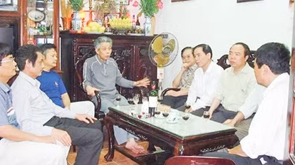 Bài báo nhỏ và hành trình “trở về”...