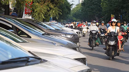 Hà Nội đề xuất bố trí điểm trông, giữ ôtô tại 87 tuyến phố