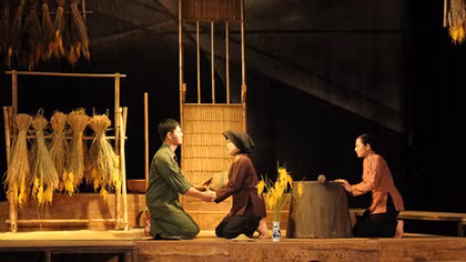 Nhà hát kịch Việt Nam ra mắt vở "Điều còn lại"