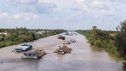 Giải bài toán hạ tầng giao thông để khai thác tiềm năng đất “chín rồng”