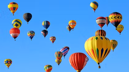 10 khinh khí cầu khổng lồ sẽ bay trên bầu trời Cố đô dịp Festival nghề truyền thống Huế 2019
