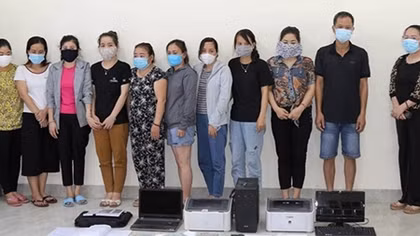 Triệt phá đường dây lô đề tiền tỷ ở Đồng Hới, tạm giữ 10 đối tượng