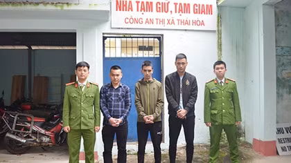 Triệt xóa ổ nhóm tín dụng đen