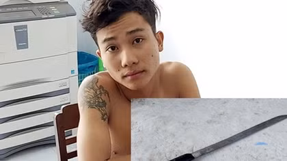 Khống chế đối tượng nghi ngáo đá cầm dao tự chế quậy phá 