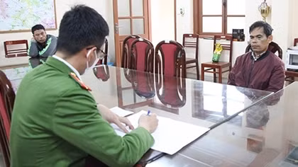 Hai đối tượng nhiều tiền án rủ nhau đi trộm chó 