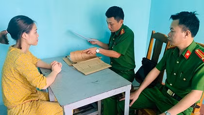 Triệt phá đường dây bán phụ nữ sang Trung Quốc làm vợ