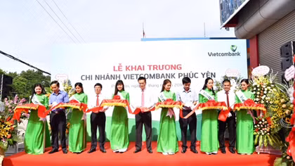 Vietcombank khai trương hoạt động chi nhánh Phúc Yên