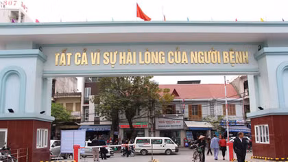 Ngày đầu triển khai gửi xe miễn phí tại Bệnh viện Việt Tiệp