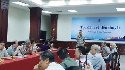 Tiểu thuyết cần có một cuộc "tổng kiểm"