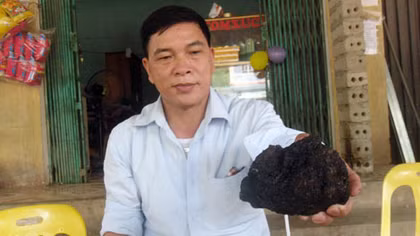 Kỳ bí "thần dược" huyết hầu trong động đá