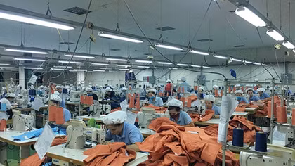 Cắt giảm điều kiện kinh doanh ngành lao động hiện đang “cải lùi”