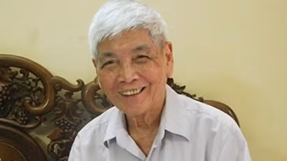 Nhà thơ Việt Phương qua đời, thọ 89 tuổi
